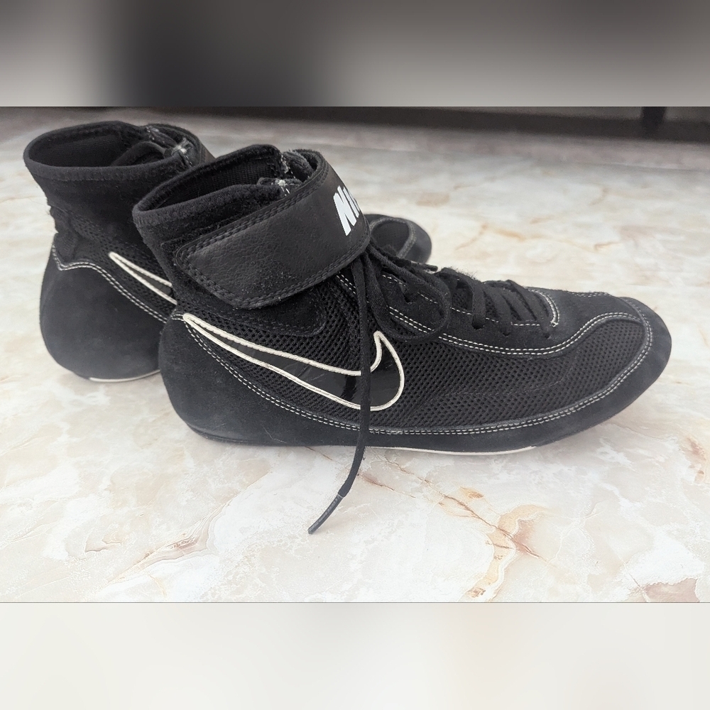 Nike Men's Speed Sweep VII Wrestling Size 7.5
